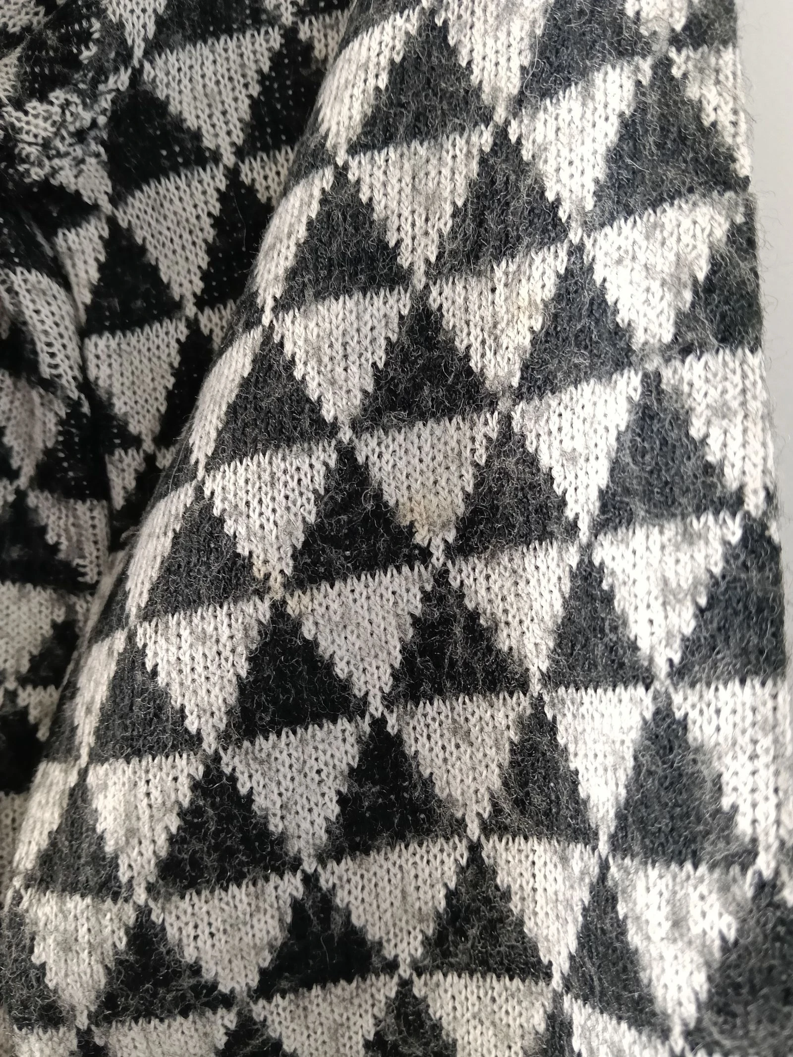 Quentinha Geometrisch Sweatshirt | Warme Geometrische Trui | Geometrisch Motief Pull – photo 3